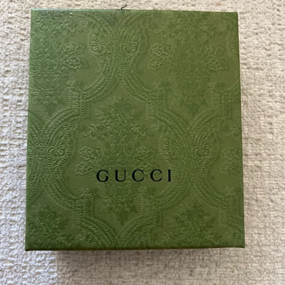 GUCCI GG MARMONT THIN BELT - Picture 6 of 8
